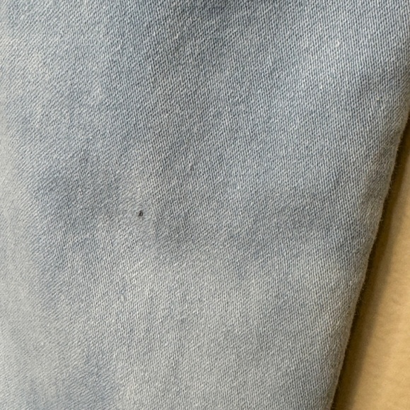 Amethyst Body Con Low Rise Light Wash Cropped Capri Soft Denim Skinny Jeans - Picture 13 of 13